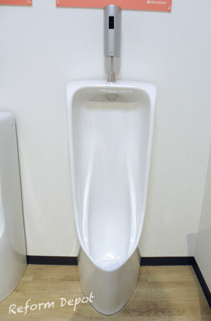 TOTO 小便器  自動洗浄 フラッシュバルブ